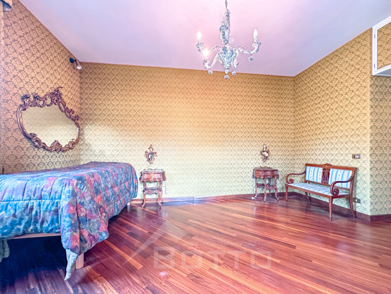 Villa for sale in Gattinara, with garden