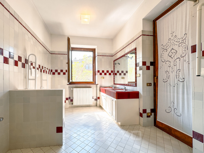 Villa for sale in Gattinara, with garden