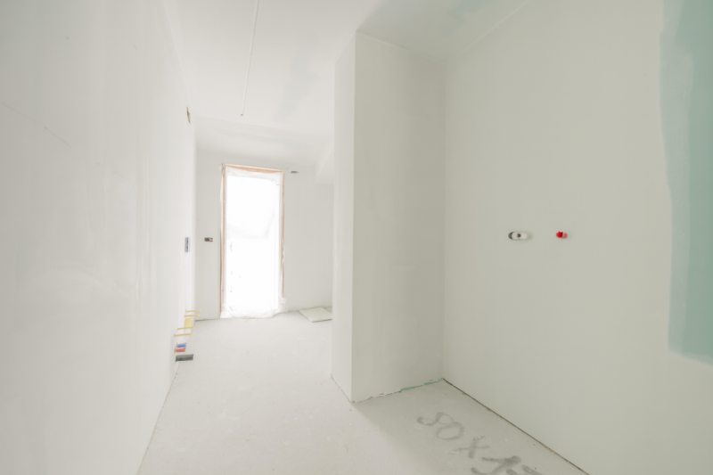 In un prestigioso complesso residenziale di nuova costruzione, attico straordinario, libero su qu...