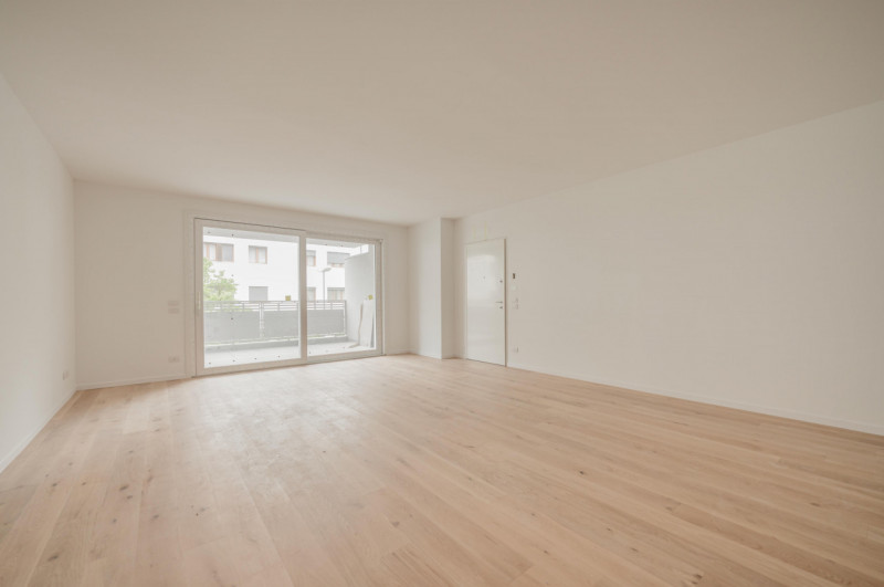 All'interno del prestigioso contesto del "Residence San Tomaso", situato nella location più comod...