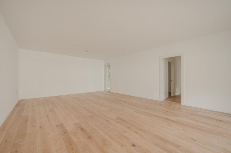 All'interno del prestigioso contesto del "Residence San Tomaso", situato nella location più comod...