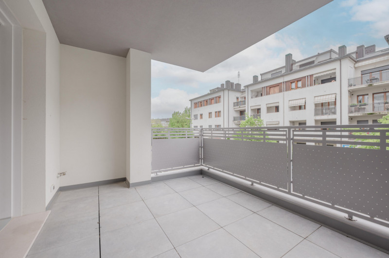 All'interno del prestigioso contesto del "Residence San Tomaso", situato nella location più comod...