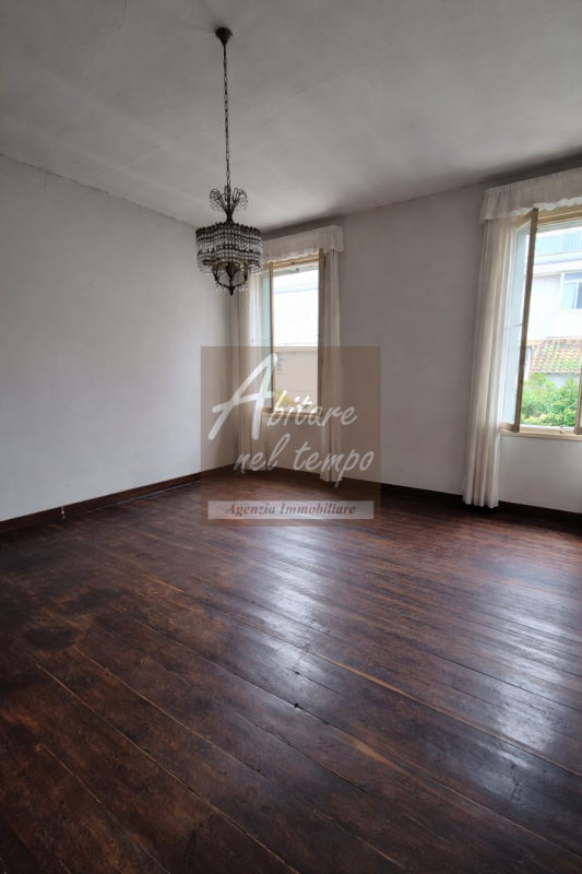 CITTADELLA (PD) - VIA BORGO PADOVA 23

In nostra esclusiva proponiamo in vendita un Palazzo compo...