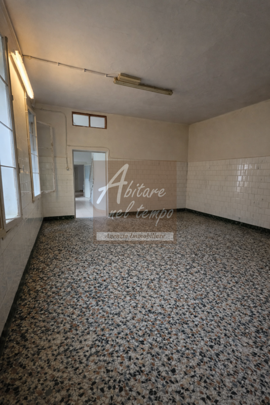 CITTADELLA (PD) - VIA BORGO PADOVA 23

In nostra esclusiva proponiamo in vendita un Palazzo compo...