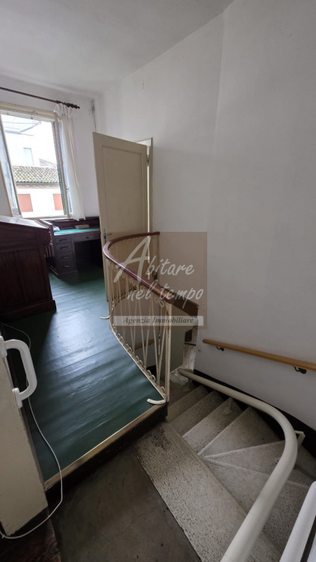 CITTADELLA (PD) - VIA BORGO PADOVA 23

In nostra esclusiva proponiamo in vendita un Palazzo compo...