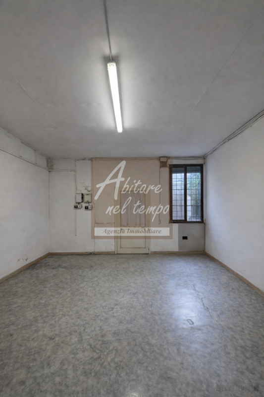 CITTADELLA (PD) - VIA BORGO PADOVA 23

In nostra esclusiva proponiamo in vendita un Palazzo compo...