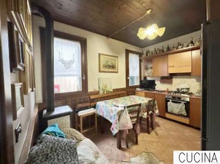 Rif. A.A.495-22

Vendita all'asta - porzione di casa colonica con giardino in data 28 aprile 2026...