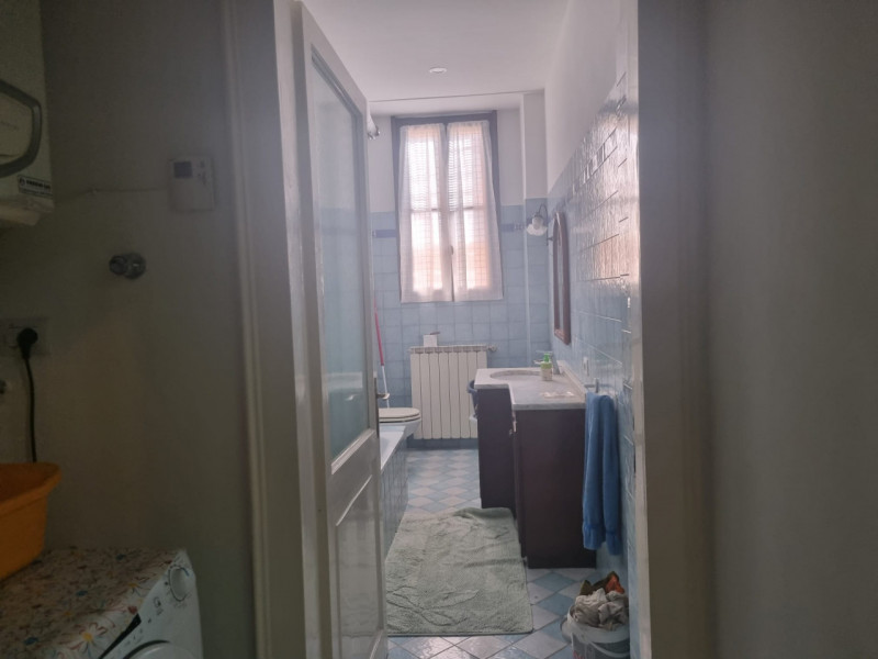 Istituti, ospedali- Stefania Pilotto Immobiliare propone in affitto ampio appartamento di 150mq c...