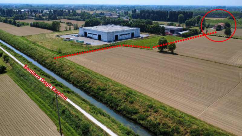 A San Giorgio delle Pertiche, lungo la strada del Santo, a meno di 20 km da Padova e Castelfranco...