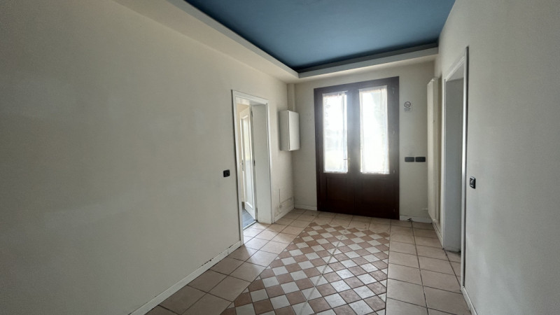 A San Giorgio delle Pertiche, lungo la strada del Santo, a meno di 20 km da Padova e Castelfranco...