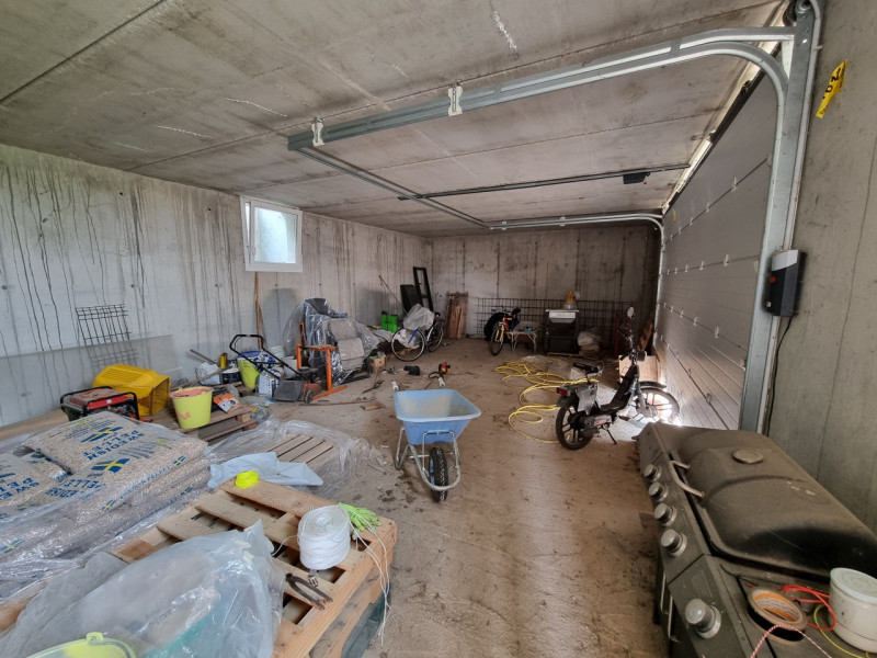 Orgiano (VI), appena fuori dal centro del paese, proponiamo in Vendita particolare Casa Singola n...