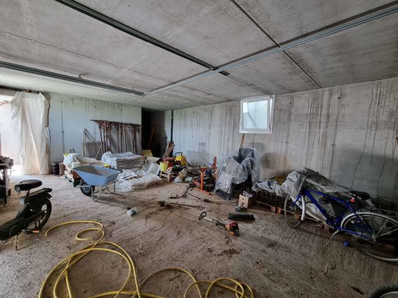 Orgiano (VI), appena fuori dal centro del paese, proponiamo in Vendita particolare Casa Singola n...