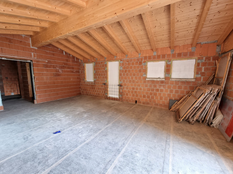 Orgiano (VI), appena fuori dal centro del paese, proponiamo in Vendita particolare Casa Singola n...