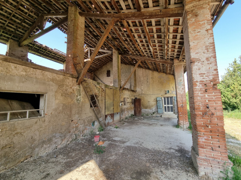 Nanto (VI), Frazione Bosco di Nanto, in aperta campagna tra i Colli Berici ed Euganei proponiamo ...
