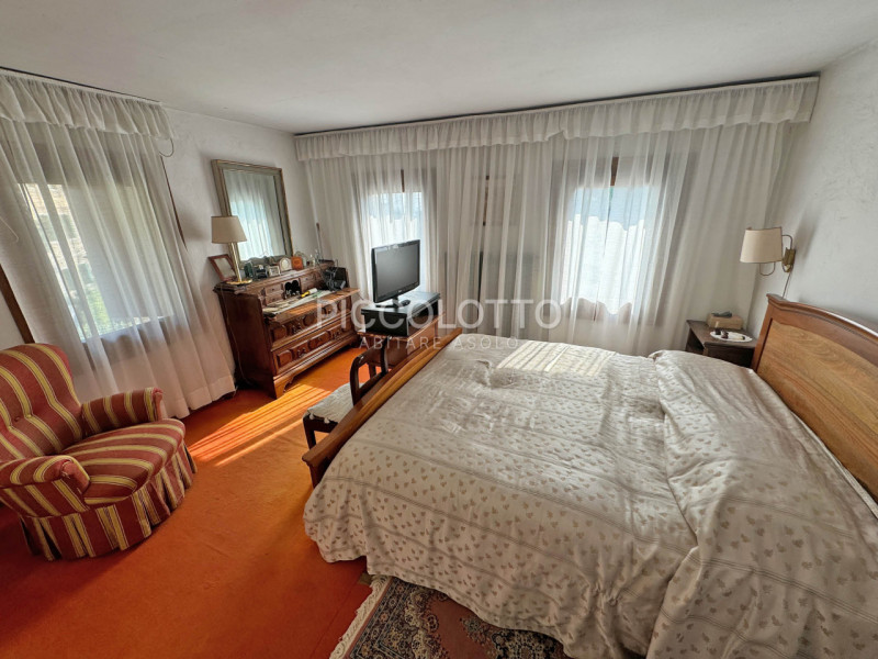 Rif. V5310 - Asolo, rustico da ristrutturare in vendita a pochi passi dal cuore dell’antico borgo...