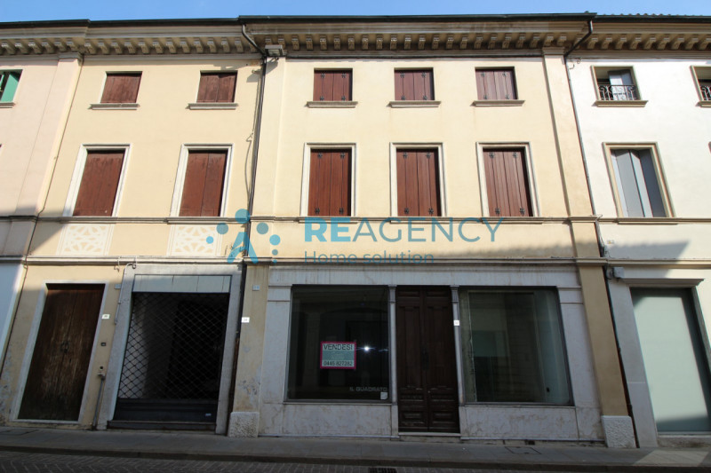 Thiene Vendita Negozio