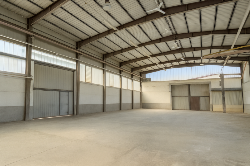 CASELLE DI SELVAZZANO: Proponiamo in vendita capannone artigianale sviluppato su un unico livello...