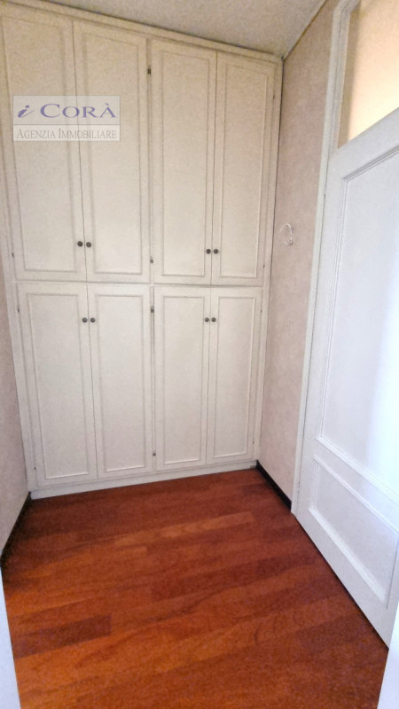 Selvazzano Dentro San Domenico, Splendida Villa di generose dimensioni con ampio studio di circa ...