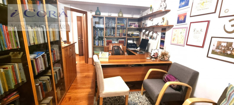 Selvazzano Dentro San Domenico, Splendida Villa di generose dimensioni con ampio studio di circa ...