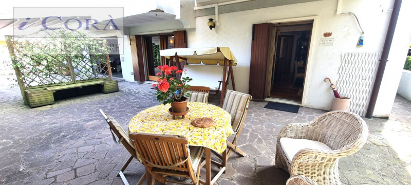 Selvazzano Dentro San Domenico, Splendida Villa di generose dimensioni con ampio studio di circa ...