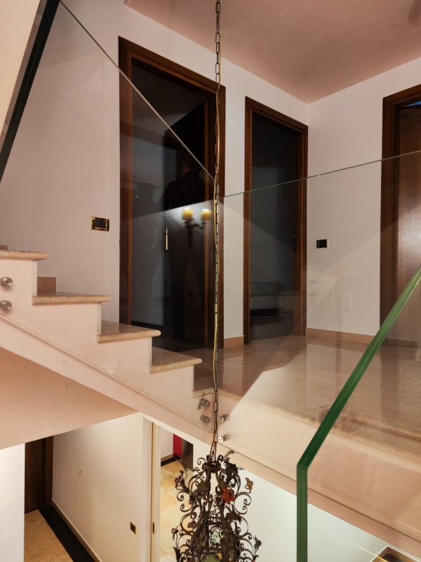 SAN GIOVANNI/DUOMO

Presentiamo un'elegante e spaziosa soluzione abitativa nel cuore della zona d...