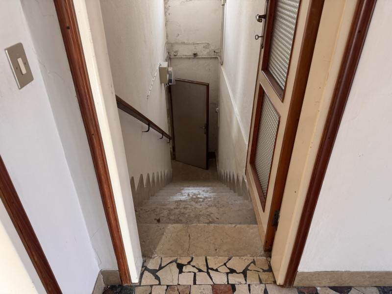 Rif. BC128  (per info 392 3361100 Beatrice)

In un contesto residenziale tranquillo, composto pre...