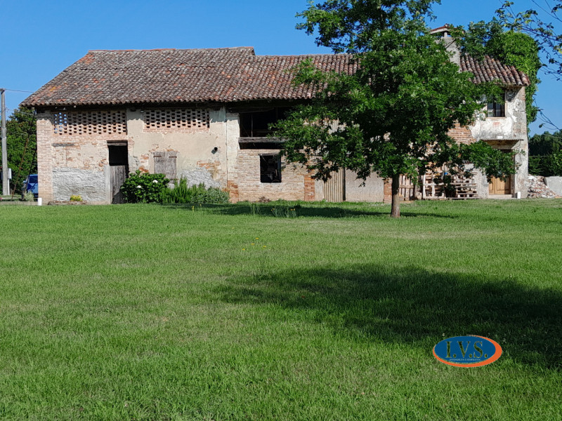 MONTEGALDELLA- Se stai cercando un luogo dove rilassarti e rigenerarti dopo una lunga giornata di...