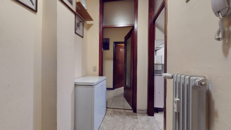 SAN LAZZARO – BICAMERE CON TERRAZZO E GARAGE: In zona San Lazzaro, comoda a tutti i principali se...