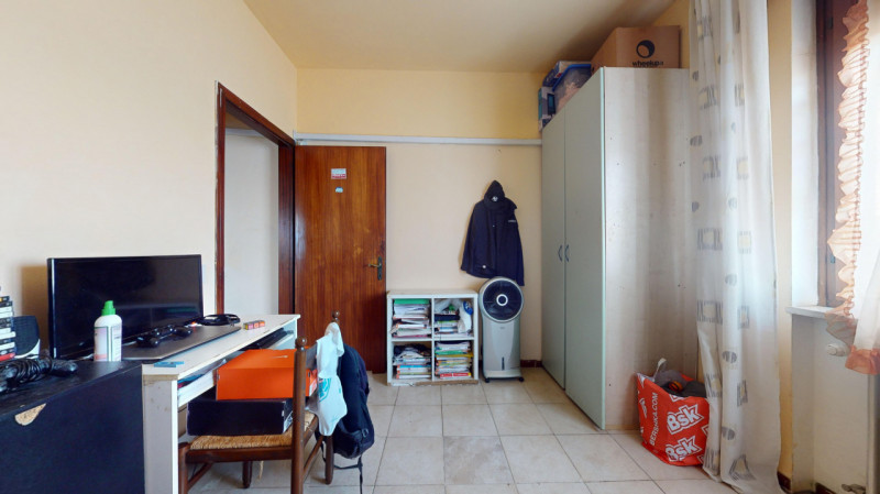 SAN LAZZARO – BICAMERE CON TERRAZZO E GARAGE: In zona San Lazzaro, comoda a tutti i principali se...