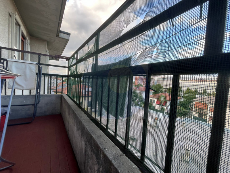 SAN LAZZARO – BICAMERE CON TERRAZZO E GARAGE: In zona San Lazzaro, comoda a tutti i principali se...