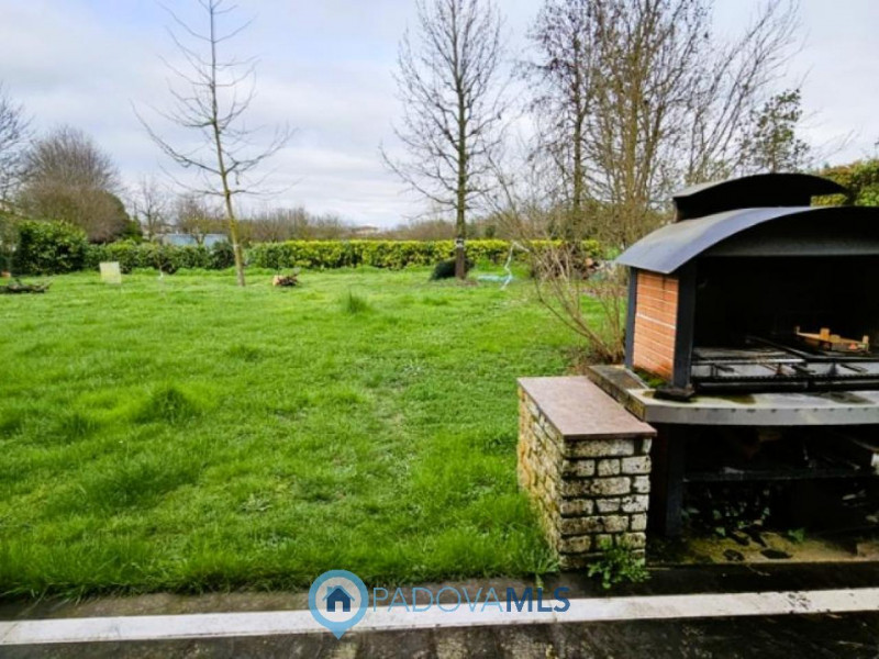 Immobile in esclusiva al Gruppo Padova MLS
Situata nella zona di Codiverno, nel comune di Vigonza...