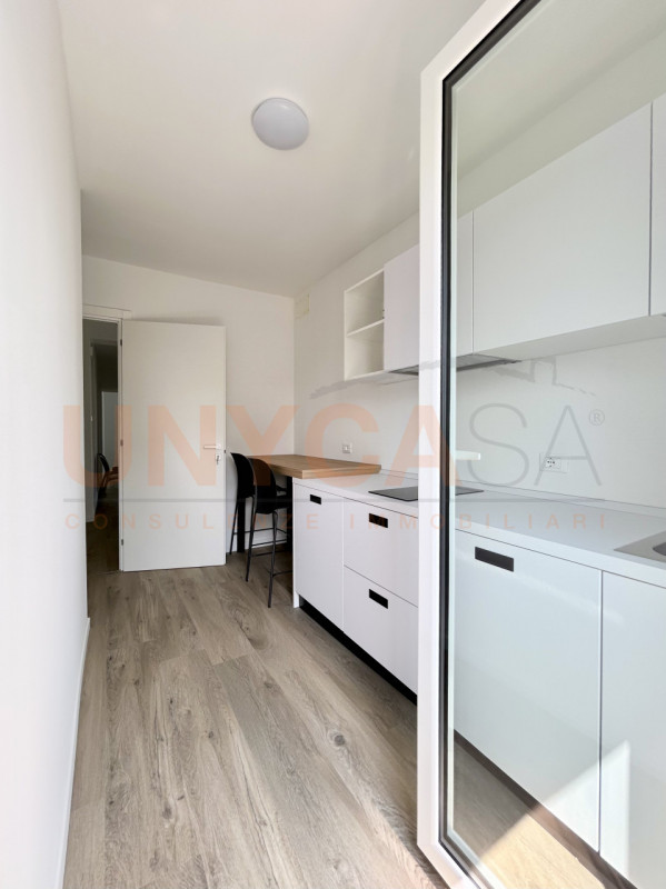 TOMBOLO: in posizione centrale e ben visibile, ti proponiamo in vendita un intero fabbricato rece...