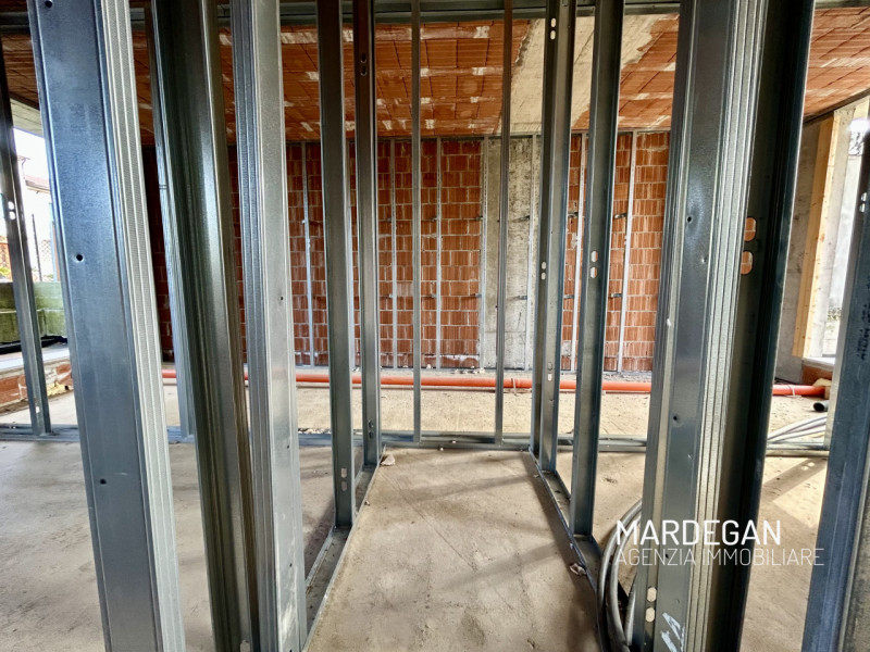 Quando vieni a scoprirlo? 
Questo appartamento di nuova costruzione personalizzabile nelle finitu...