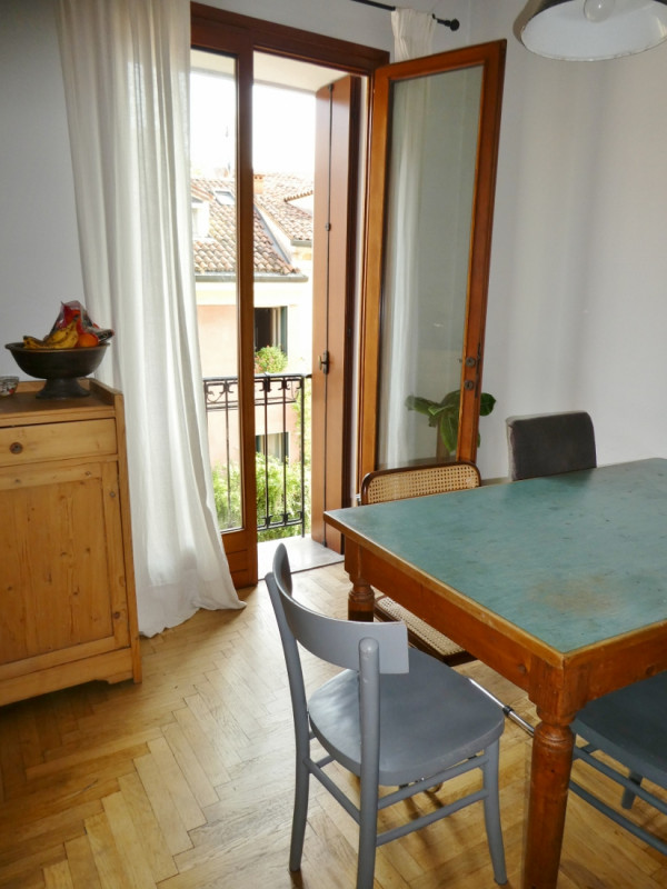 CENTRO STORICO: TRICAMERE IN VENDITA CON GARAGE E ASCENSORE - Rif. 8263
In zona assolutamente tra...