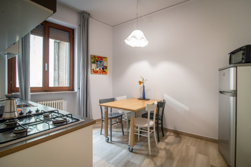 CENTRO STORICO: TRICAMERE IN VENDITA CON GARAGE E ASCENSORE - Rif. 8263
In zona assolutamente tra...