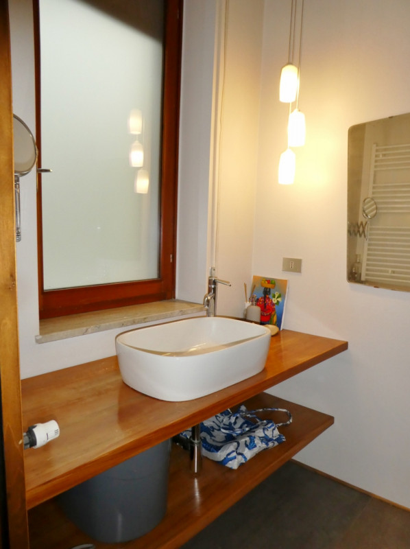 CENTRO STORICO: TRICAMERE IN VENDITA CON GARAGE E ASCENSORE - Rif. 8263
In zona assolutamente tra...