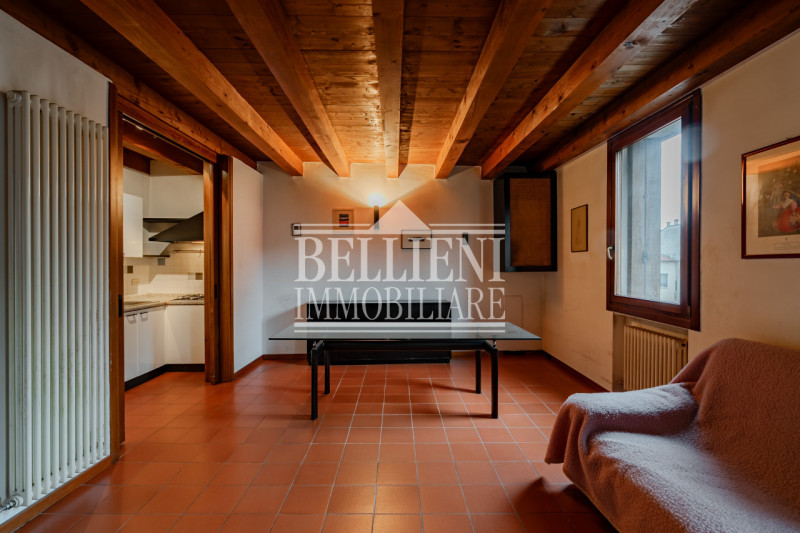 CENTRO STORICO - Nel prestigioso contesto del Centro Storico di Vicenza, a pochi passi dal celebr...