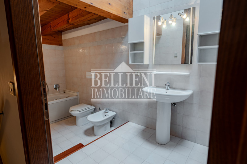 CENTRO STORICO - Nel prestigioso contesto del Centro Storico di Vicenza, a pochi passi dal celebr...