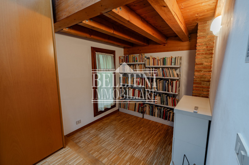 CENTRO STORICO - Nel prestigioso contesto del Centro Storico di Vicenza, a pochi passi dal celebr...