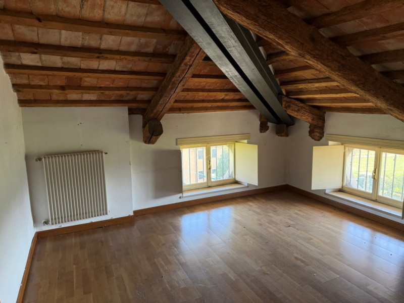 ULTIMO PIANO IN PALAZZO STORICO DEL '600 CON PARCO. EURO 339.000. CODICE 4551.

In affascinante e...