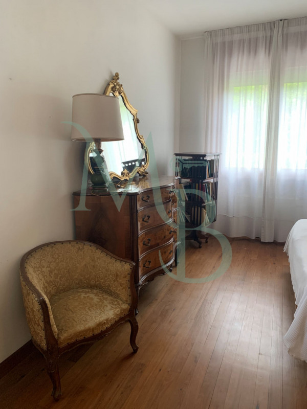 PADOVA, ZONA PIO X: Immobiliare MB propone in vendita un appartamento di grandi dimensioni in zon...