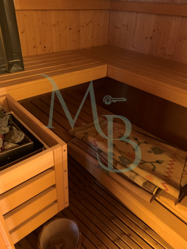 PADOVA, ZONA PIO X: Immobiliare MB propone in vendita un appartamento di grandi dimensioni in zon...