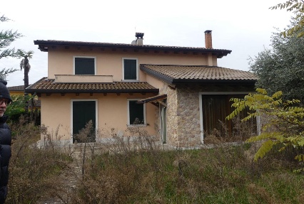 Pescantina Vendita Villa moderna