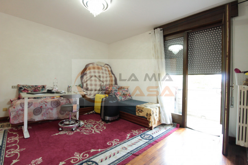 Sant'Angelo di Piove di Sacco - Appartamento al secondo e ultimo piano in centro paese, vicinissi...