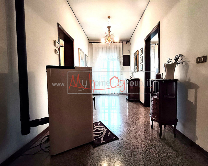 SELVAZZANO - (Rif.V066-s) - Porzione di bifamiliare situata nel cuore di Selvazzano Dentro, nella...