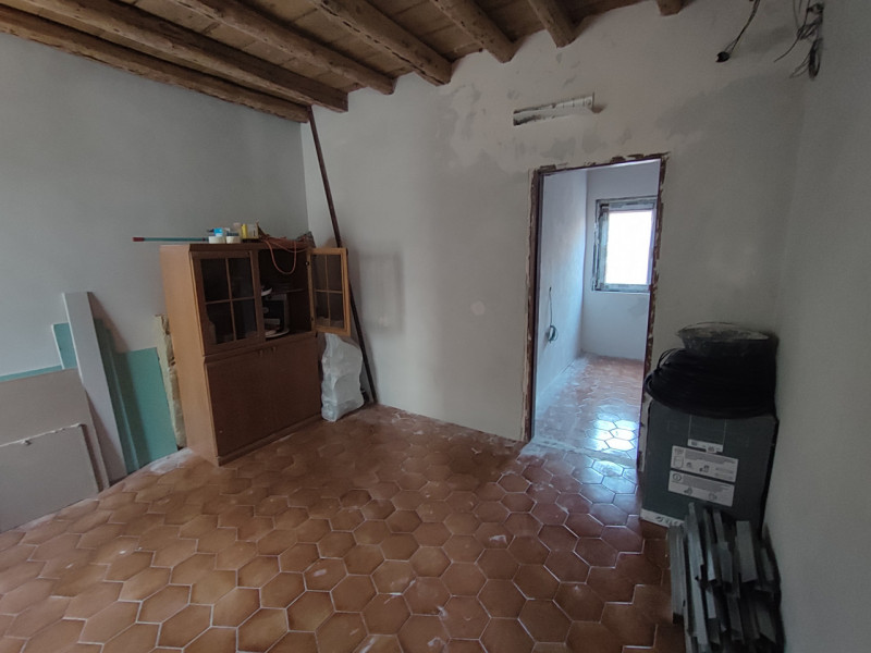 Na sprzedaż oferujemy kamienice po remoncie ,zlokalizowany w samym centrum Starego Miasta – przy ...