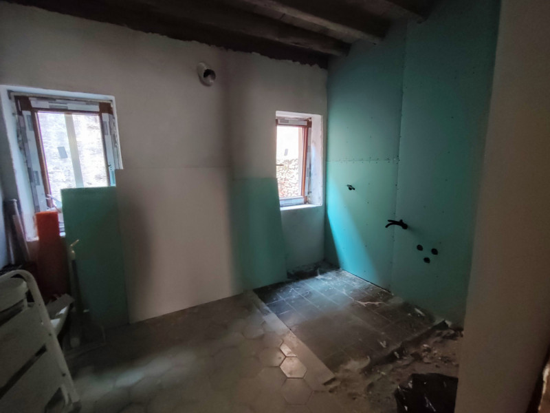 Na sprzedaż oferujemy kamienice po remoncie ,zlokalizowany w samym centrum Starego Miasta – przy ...