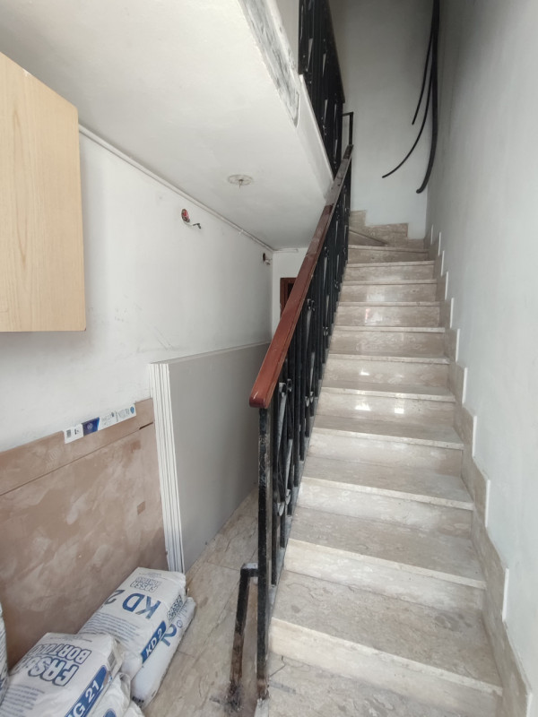 Na sprzedaż oferujemy kamienice po remoncie ,zlokalizowany w samym centrum Starego Miasta – przy ...