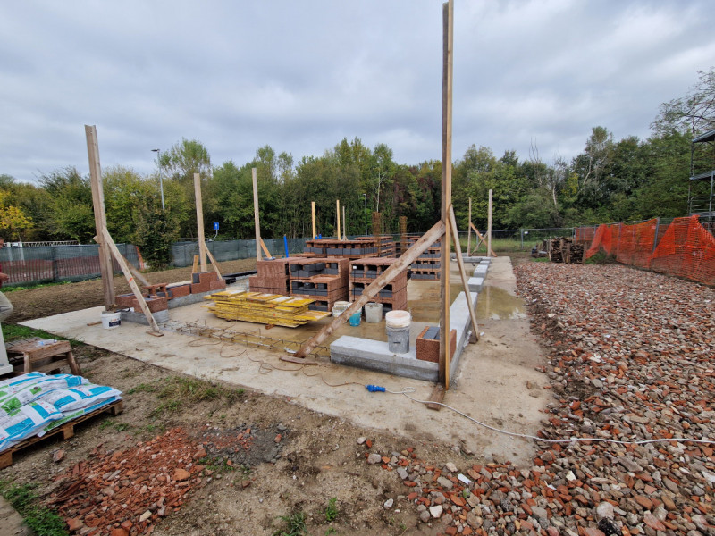 Scopri l'opportunità unica di acquistare una villa moderna e funzionale nel cuore della zona San ...