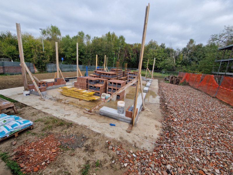 Scopri l'opportunità unica di acquistare una villa moderna e funzionale nel cuore della zona San ...